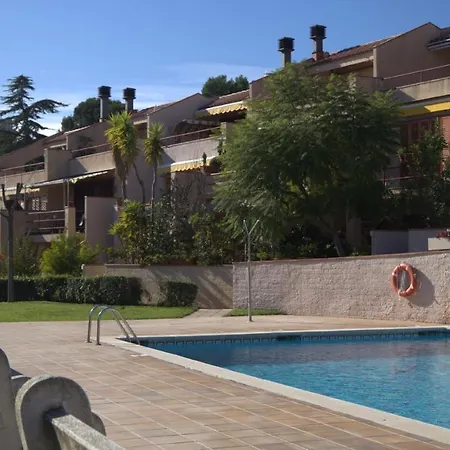 Lloguer30 Margaret's Family House With Pool And Parquing סאן פליו דה גיסולס